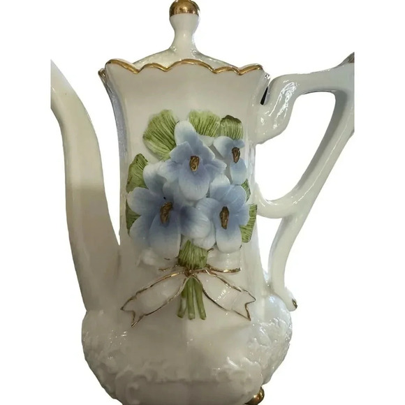 Vintage Blue Floral Three Piece Tea Set - Picture 13 of 15